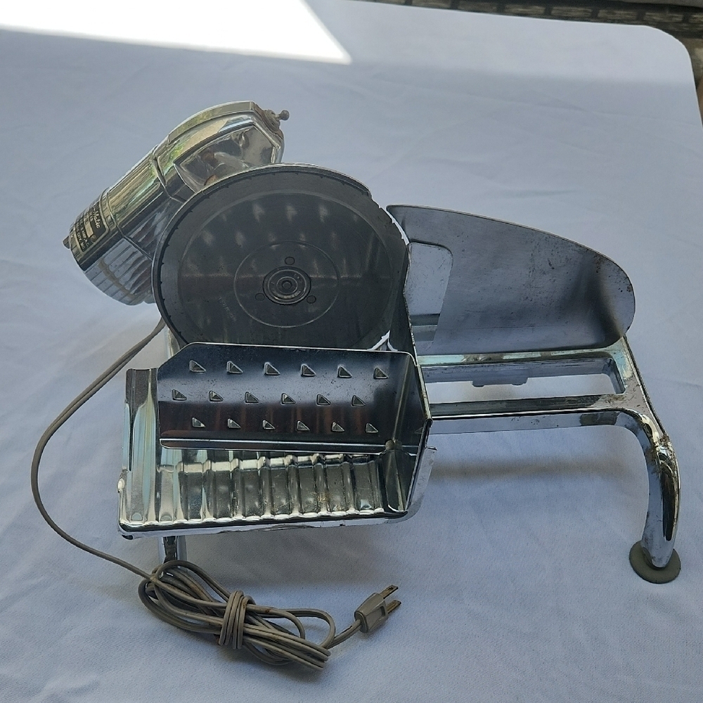 Electric Meat Slicer - Silver